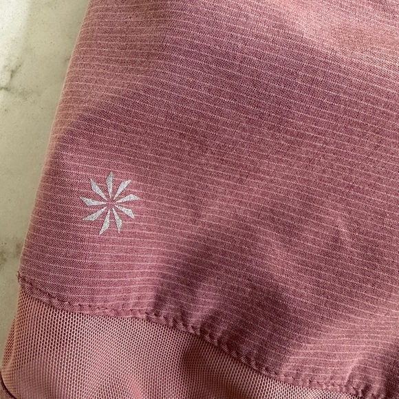 Women’s Athleta Mesh Racer Run Shorts 4” Size XS - Picture 2 of 4